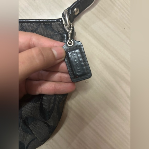 Authentic Vintage coach monogram bag  - Color - brown. - Picture 10 of 11